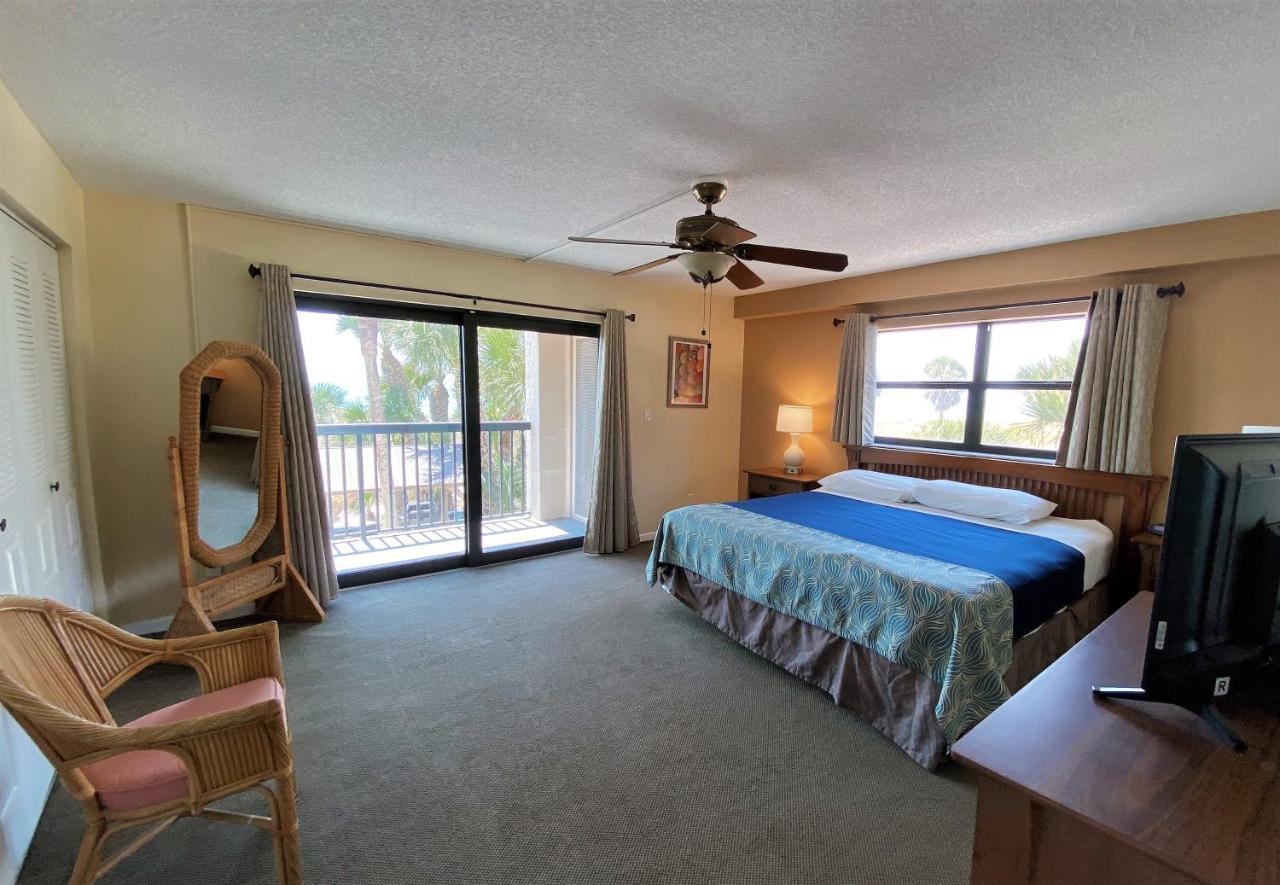 All Seasons Vacation Resort By Liberte Madeira Beach Buitenkant foto