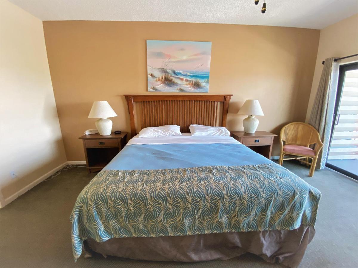 All Seasons Vacation Resort By Liberte Madeira Beach Buitenkant foto